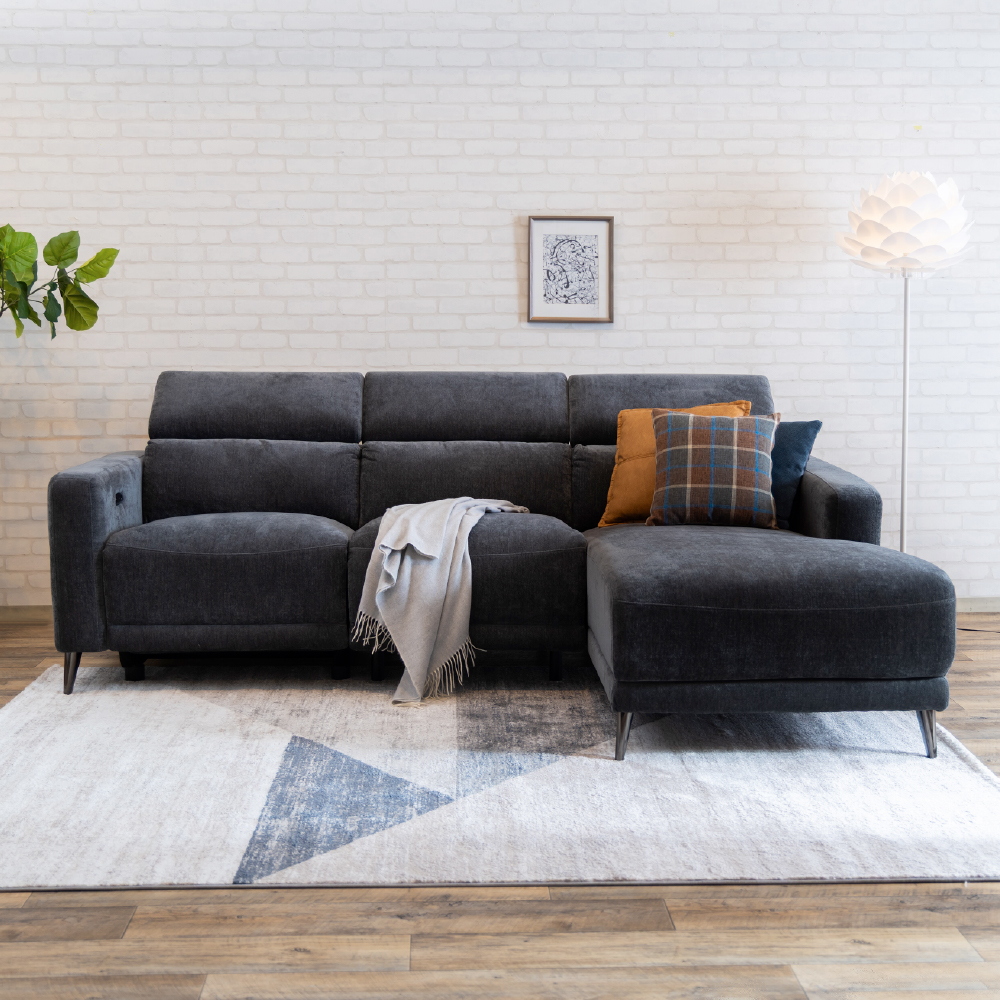 電動リクライニングカウチソファ イルマ ダークグレーのご購入はこちら